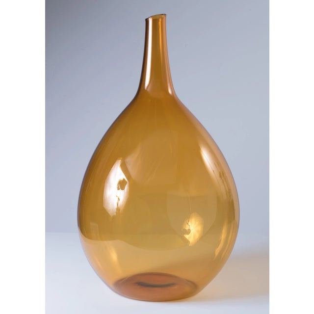 1960s 1960s Mid-Century Amber Zeller Glass Floor Vase Bottle Attributed to Wayne Husted for Zeller For Sale - Image 5 of 11