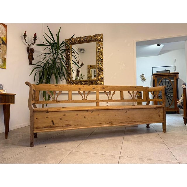 Original, rustic Biedermeier country-style storage bench from Salzburg. Dimensions: Height 94 x 255 x 54 x Seat height 51....