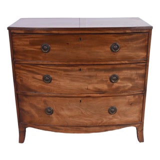 Georgian Mahogany Bow Front Chest of Drawers, 1820 For Sale