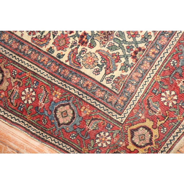 Early 20th Century Ivory Field Persian Bidjar Rug - 4'7" x 7'7" For Sale - Image 9 of 12