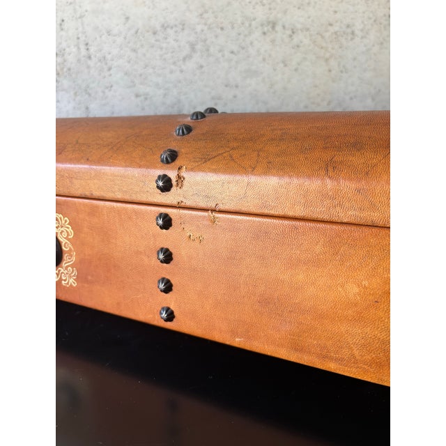 Mid 20th Century Vintage Mid-Century Leather Clad Decorative Box With Bronze Accents For Sale - Image 5 of 6
