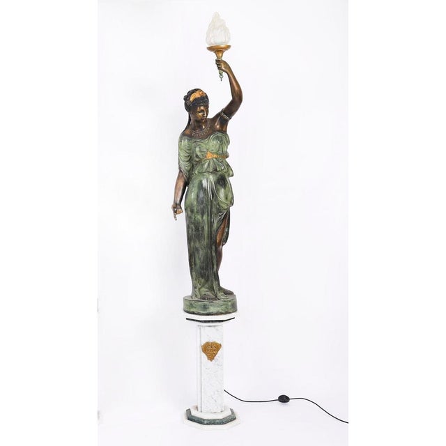 Antique Bronze Libertas Figural Torcheres Lamps by F. De Luca, 20th Century, Set of 2 For Sale - Image 3 of 18