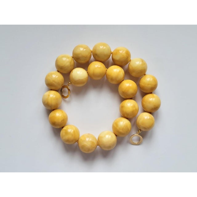 Gemstone Genuine Royal Egg-Yolk Baltic Amber Necklace, 20 Round Beads, 18″, 101.5 Grams For Sale - Image 7 of 8