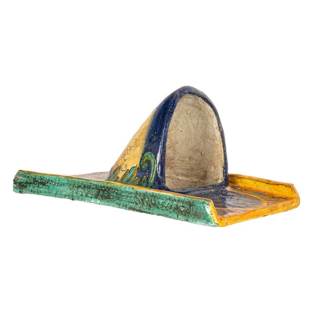 Yellow Antique Italian Umbria Maiolica Pottery Renaissance Pottery Wall Planters - Set of 2 For Sale - Image 8 of 11