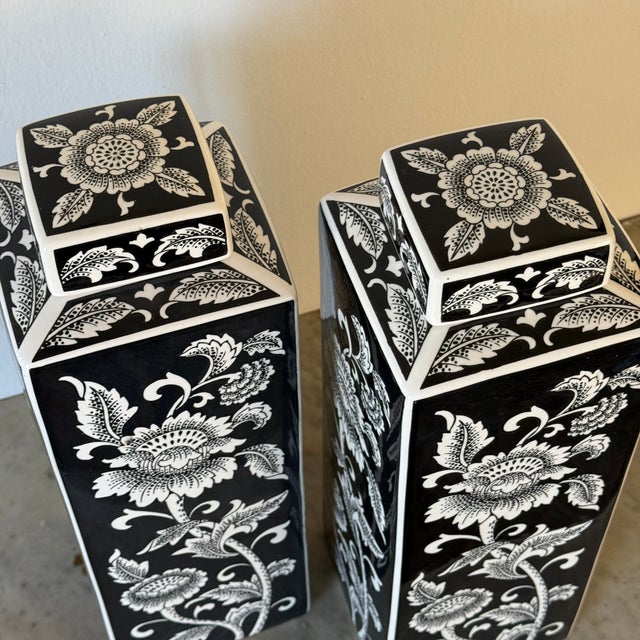 Vintage Large Porcelain Rectangular Ginger Jars in Black and White Florals, a Pair For Sale In Los Angeles - Image 6 of 8