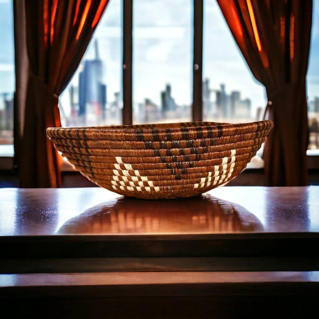 Brown African Rwanda Woven Sweetgrass and Sisal Wall Hanging Basket For Sale - Image 8 of 9