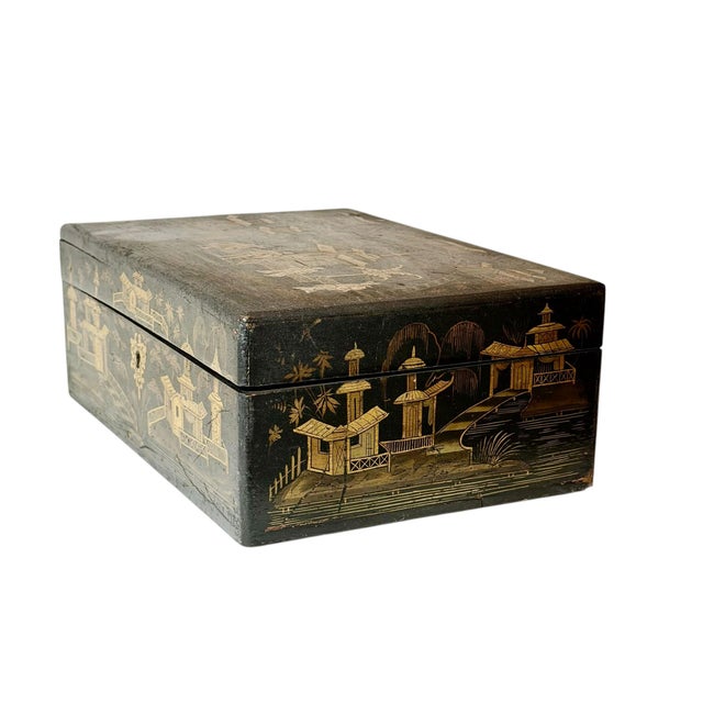 19th Century Chinese Chinoiserie Decorative Box For Sale - Image 4 of 12