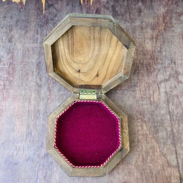Brown Vintage Moroccan Marquetry Inlay Wood Jewelry Box For Sale - Image 8 of 11