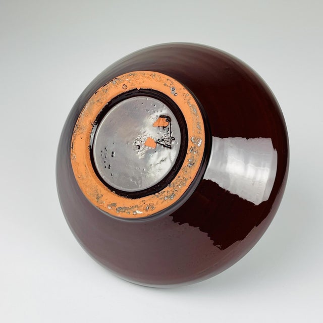 Vintage brown ceramic vase by Piqueres made in Spain in the 1970s. The ceramic vase is in very good vintage condition,...