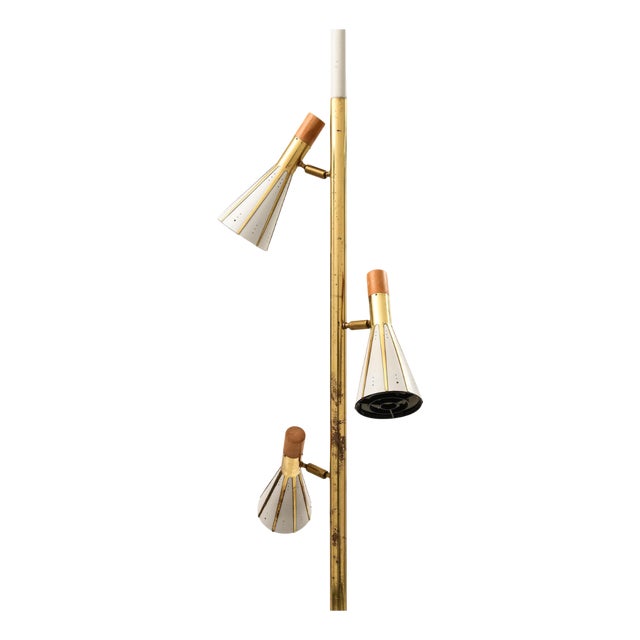 Floor Lamp in Brass and White Lacquered Metal, 1960s For Sale