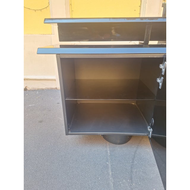 Black Vintage Sideboard in Black Lacquered Wood by Giovanni Offredi for Saporiti, 1970s For Sale - Image 8 of 16