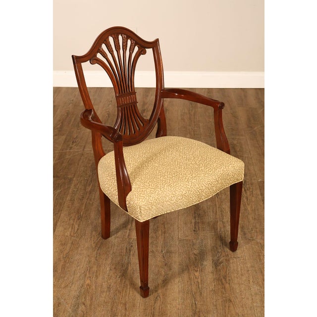 Late 20th Century Stickley Hepplewhite Style Set of Eight Mahogany Shield Back Dining Chairs For Sale - Image 5 of 18