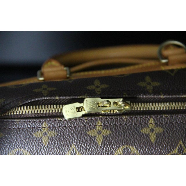 Brown Sac Louis Vuitton Monogram 35 Cm, 2010s For Sale - Image 8 of 18