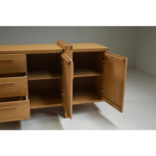 Brown Large Brutalist Oak Sideboard, Belgium, 1990s For Sale - Image 8 of 9