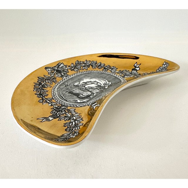 Piero Fornasetti Single Medaglioni Piero Fornasetti Gilt Porcelain Cresent Shaped Catchall Tray For Sale - Image 4 of 12