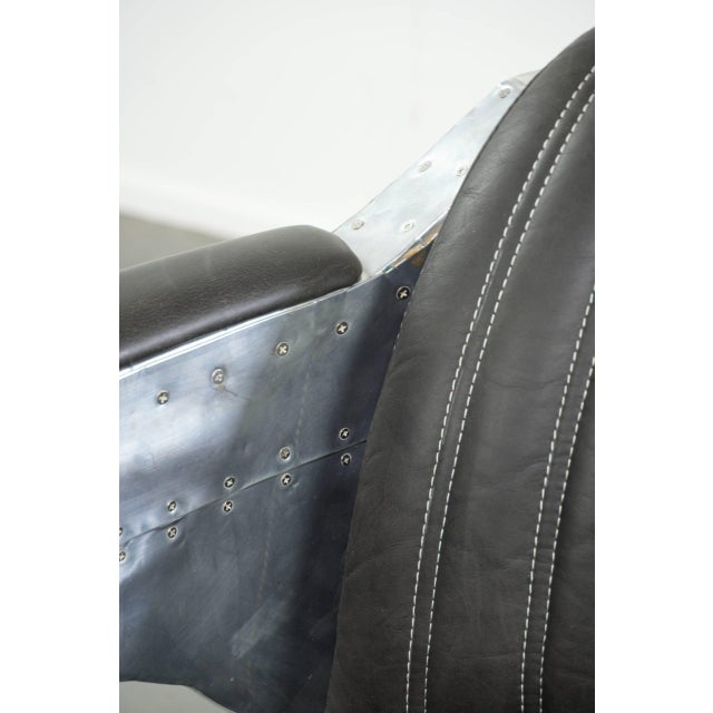 Cowhide Aviator Lounge Chair in Leather and Aluminium For Sale - Image 11 of 14