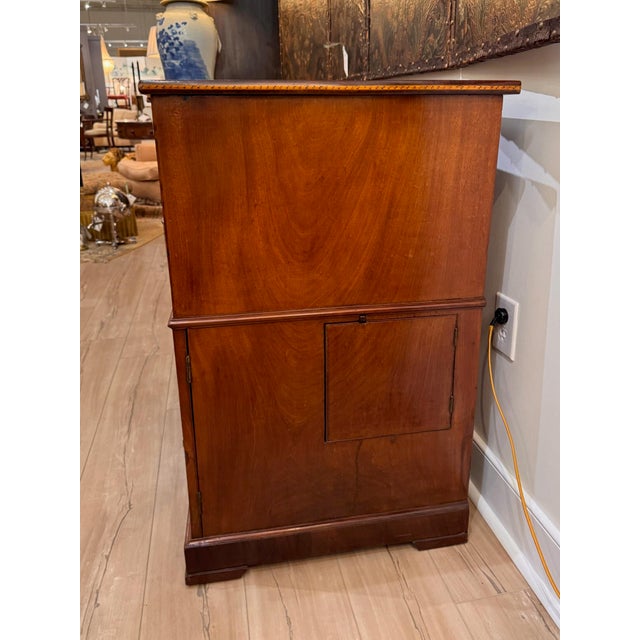 Brown Late 18th Century English Serpentine Front Sideboard For Sale - Image 8 of 13