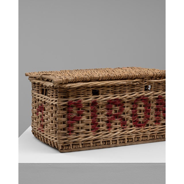 Early 20th Century French Wicker Trunk For Sale - Image 11 of 18
