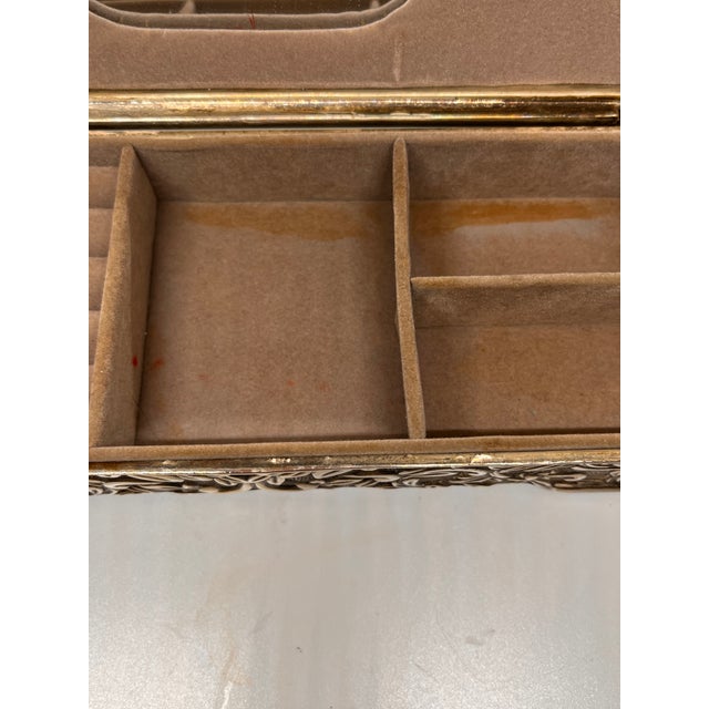 Godinger 1990s Godinger Silver Silverplate Floral Scrollwork Jewelry Box For Sale - Image 4 of 13