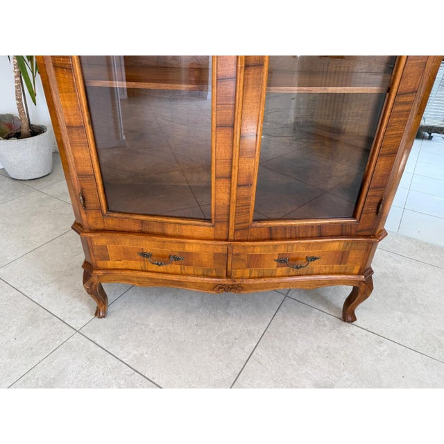 Baroque Display Cabinet with Inlaid Walnut Wood, 1980s For Sale - Image 15 of 18