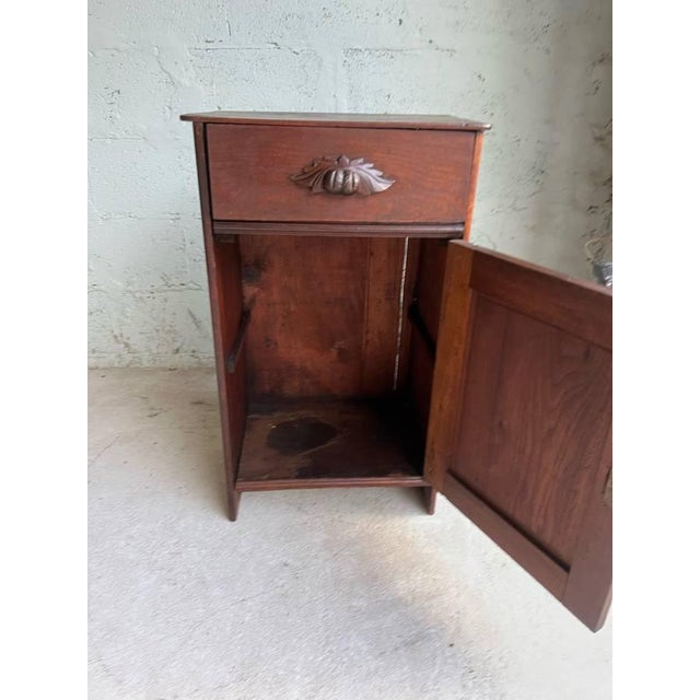 Antique Victorian Style Walnut Nightstand, End Table For Sale - Image 9 of 10