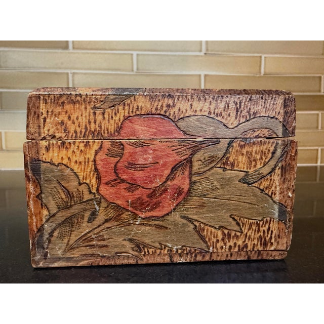 Early 20th Century Antique 1920s Pyrography Box With Floral Motif With Brass Hinges and Clasp For Sale - Image 5 of 8