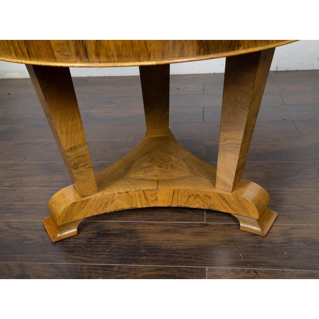 Austrian Biedermeier Walnut 1840s Table with Butterfly Veneer and Tripod Base For Sale - Image 11 of 11