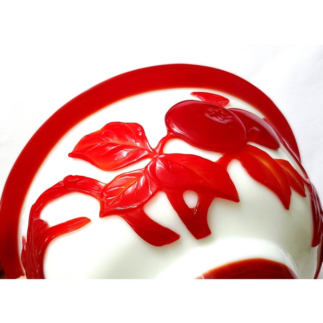 Pair of Antique Chinese Peking Glass Bowls With Carved Red Glass Overlay in the Style of Kangxi or Qing Dynasty. For Sale - Image 9 of 11