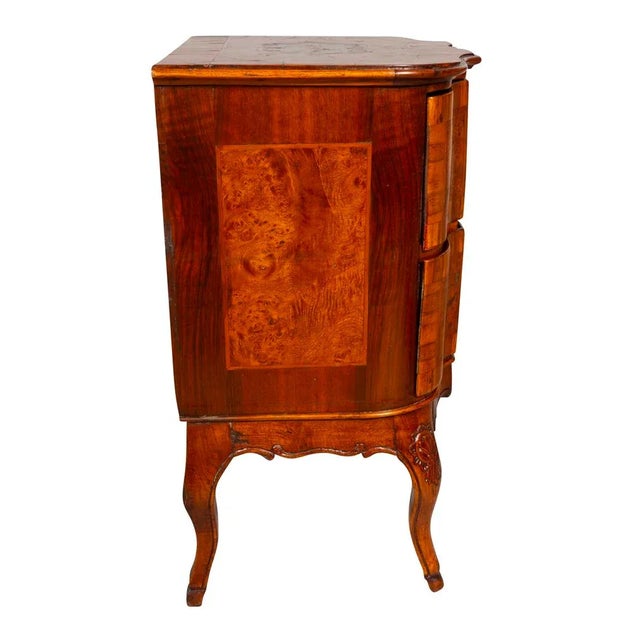 Rococo North Italian Walnut Commodini For Sale - Image 3 of 13