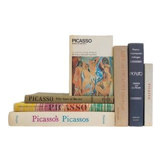 Vintage Picasso Art Coffee Table Book Set- 7 Pieces For Sale