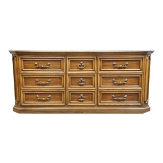 Hooker Furniture Solid Cherry Italian Neoclassical Tuscan Style 68" Triple Dresser 31-860-600 For Sale