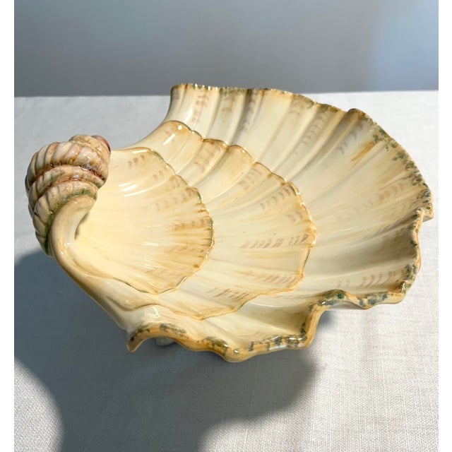 VIETRI Mid 20th Century Mid-Century Modern Italian Viteri Shell Pedestal Centerpiece Bowl For Sale - Image 4 of 6