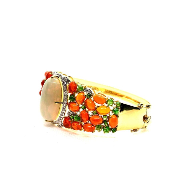 Rose Bochic “Capri” Vintage Diamond, Black Opal & Tsevorite Bracelet Set In 18K & Silver For Sale - Image 8 of 10
