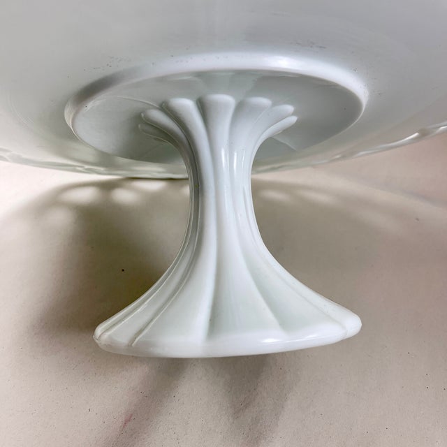 1960s Indiana Milk Glass Company Super-Sized Cake Stand For Sale In Philadelphia - Image 6 of 8