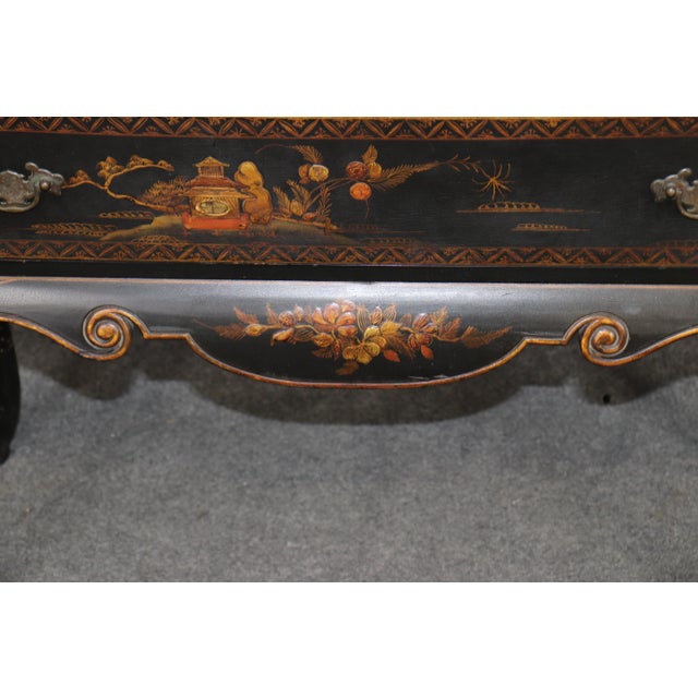Chinoiserie Ebonized and Paint Decorated Georgian Style 1960's China Cabinet For Sale - Image 4 of 11