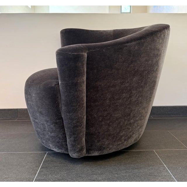 Late 20th Century Sculptural Weiman Swivel Lounge Chairs in the Manner of Vladimir Kagan – Pair – Belgian Mohair – 1970s For Sale - Image 5 of 11