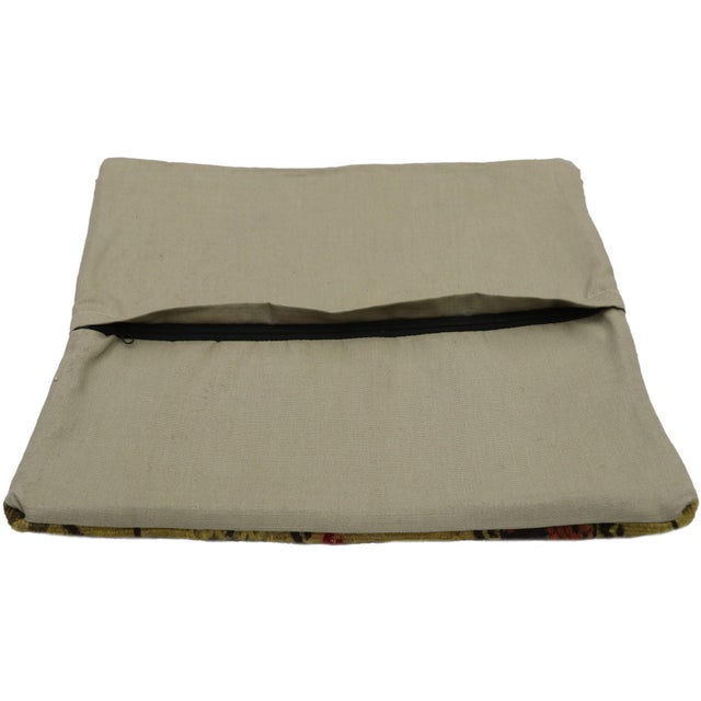 Late 20th Century Vintage Turkish Kilim Rug Pillow Cover - 01'05 X 01'06 For Sale - Image 5 of 8