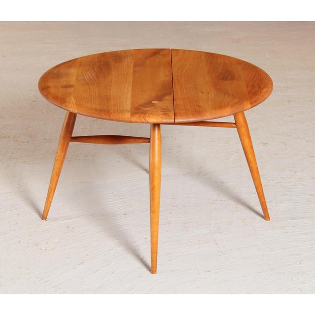 1960s Mid-Century Elm and Beech Drop-Leaf Side Table from Ercol, 1960s For Sale - Image 5 of 12