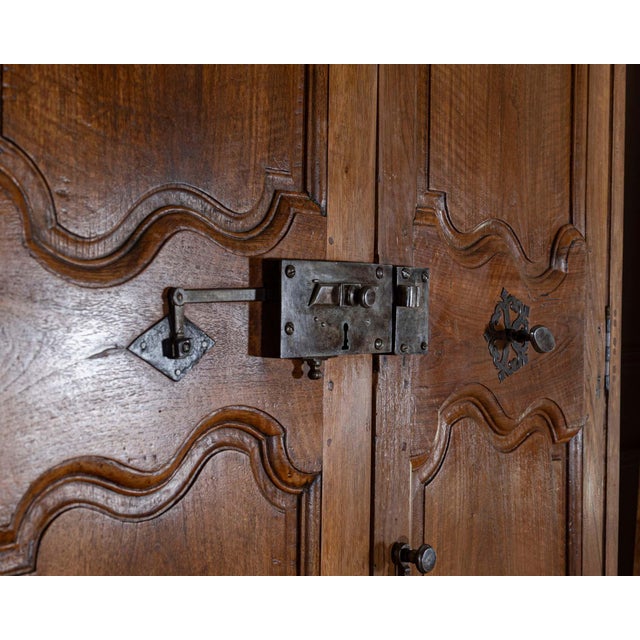 Two Pairs of 18th-Century French Walnut Communication Doors For Sale - Image 15 of 17