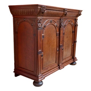 17th Century Renaissance Oak Chest of Drawers For Sale