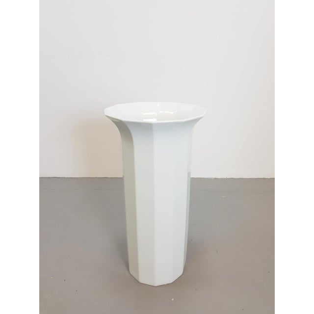 Large Floor Vase in Porcelain by Tapio Wirkkala for Rosenthal Polygon Studio Line, Germany, 1980s For Sale - Image 15 of 15