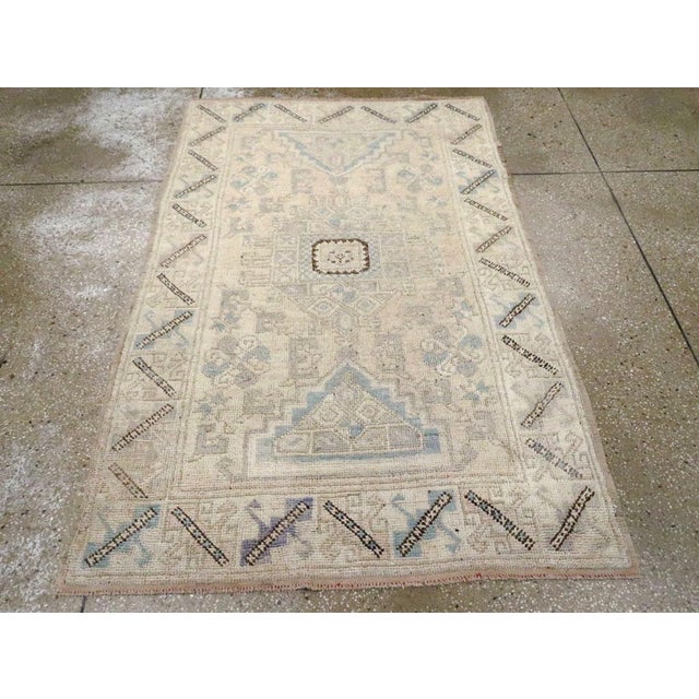 Galerie Shabab Collection Mid-20th Century Handmade Turkish Anatolian Throw Rug For Sale - Image 4 of 10