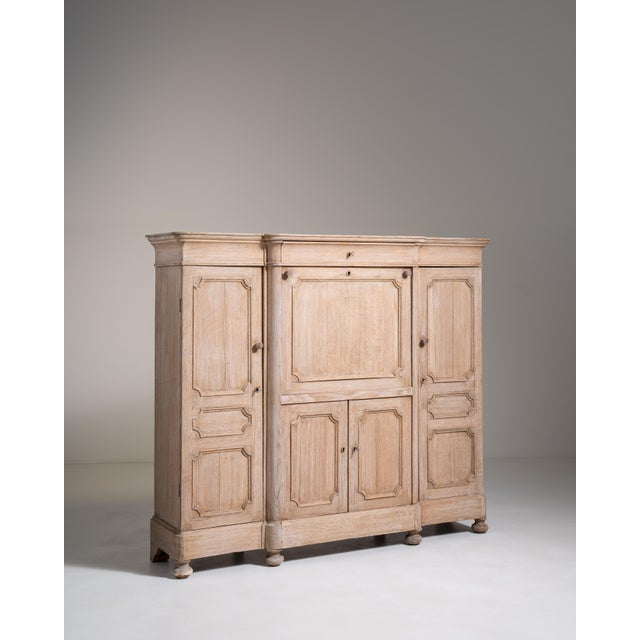 19th Century Fine French Oak Secretary Cabinet For Sale - Image 11 of 18