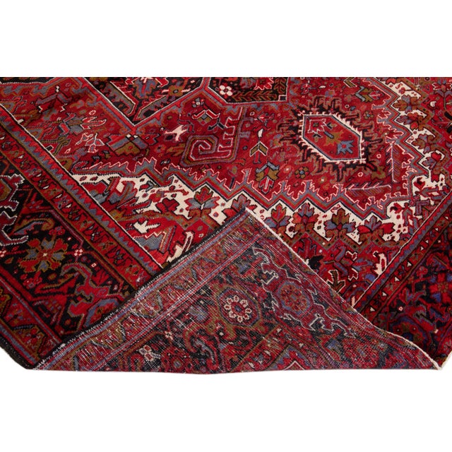 1920s Handmade Antique Persian Heriz Medallion Wool Rug in Red For Sale In New York - Image 6 of 7