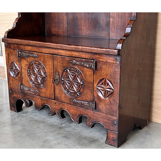 Early 19th Century Rustic-Country Spanish Open Bookcase With Gothic Reliefs For Sale - Image 10 of 10
