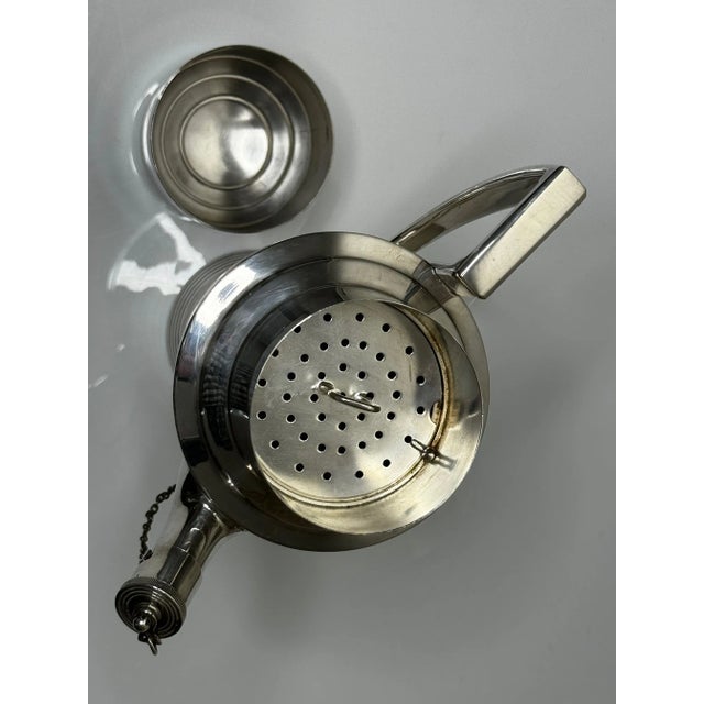 Silver 1930s English Silver Plate Mappin & Webb Art Deco Cocktail Shaker Designed by Keith Murray For Sale - Image 8 of 11