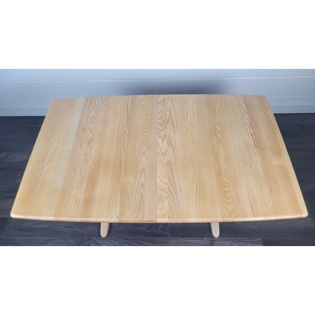 Windsor Extending Dining Table for Ercol, 2000s For Sale - Image 15 of 16