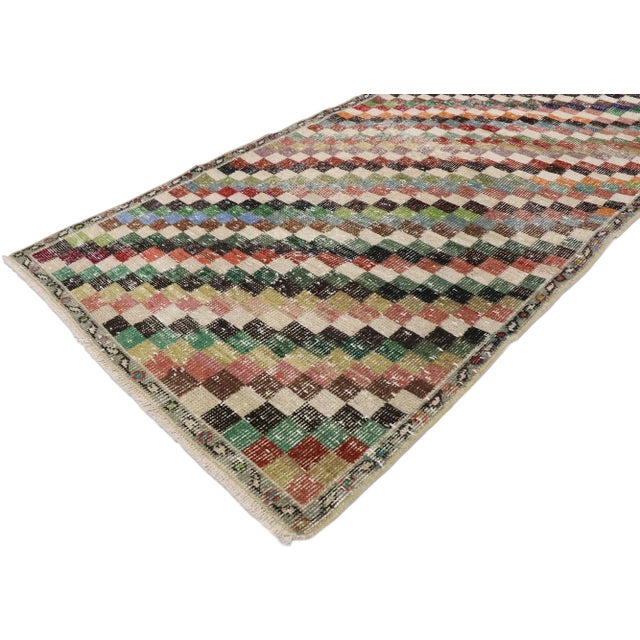 Mid-Century Modern Vintage Turkish Sivas Rug - 02'10 X 05'07 For Sale - Image 3 of 10