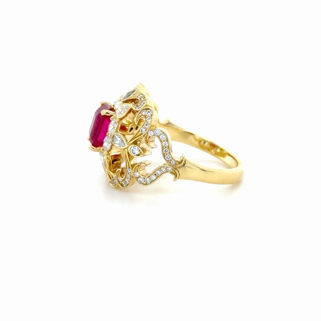 Contemporary Agl Certified Burma Ruby and Diamond Cocktail Ring, Size 8.5 For Sale - Image 3 of 6