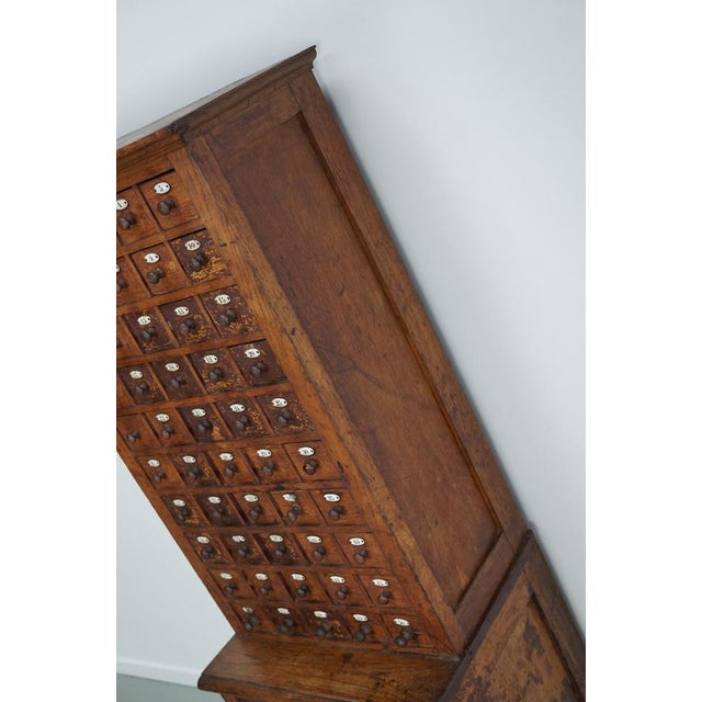 French Jewelers Cabinet in Oak For Sale - Image 16 of 18